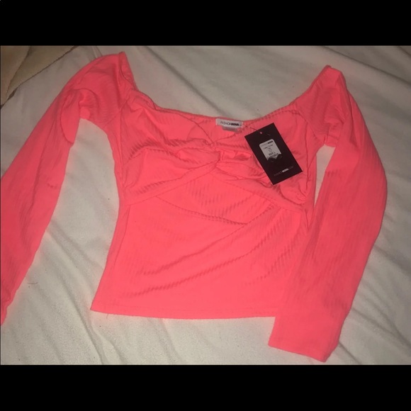 Brand New (L)- Fashion Nova Pink Top - Picture 3 of 6